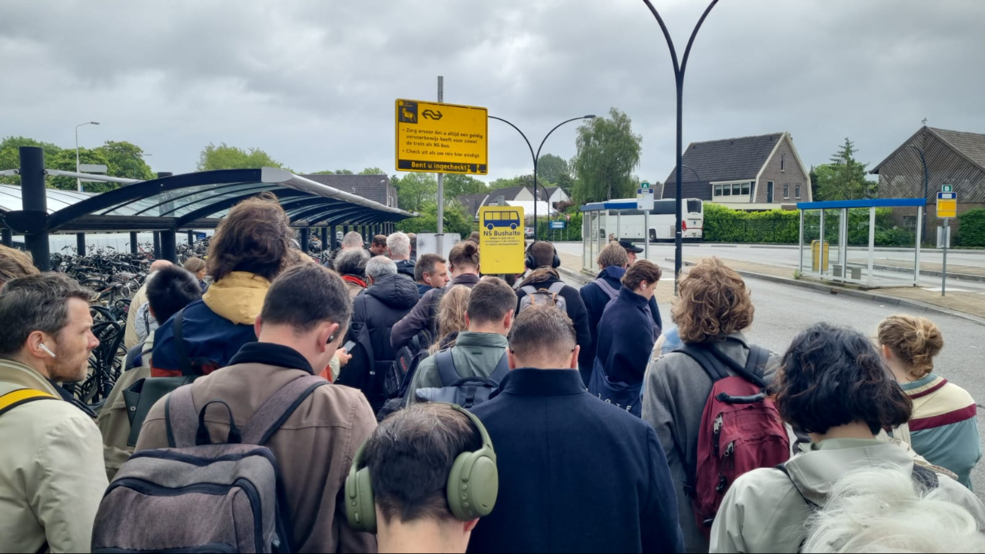 Treinverkeer Breukelen – Amsterdam ernstig ontregeld door breuk in spoor