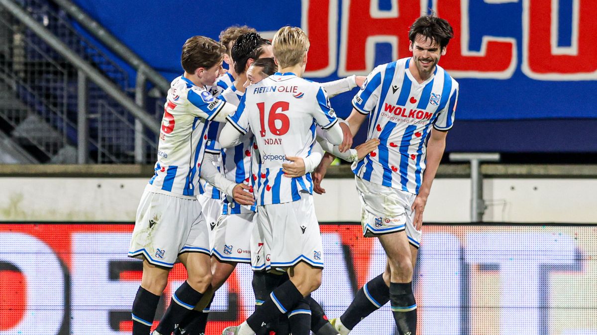 LIVE | sc Heerenveen op voorsprong tegen Telstar goal Nordås, jacht naar meer in tweede helft (1-0)