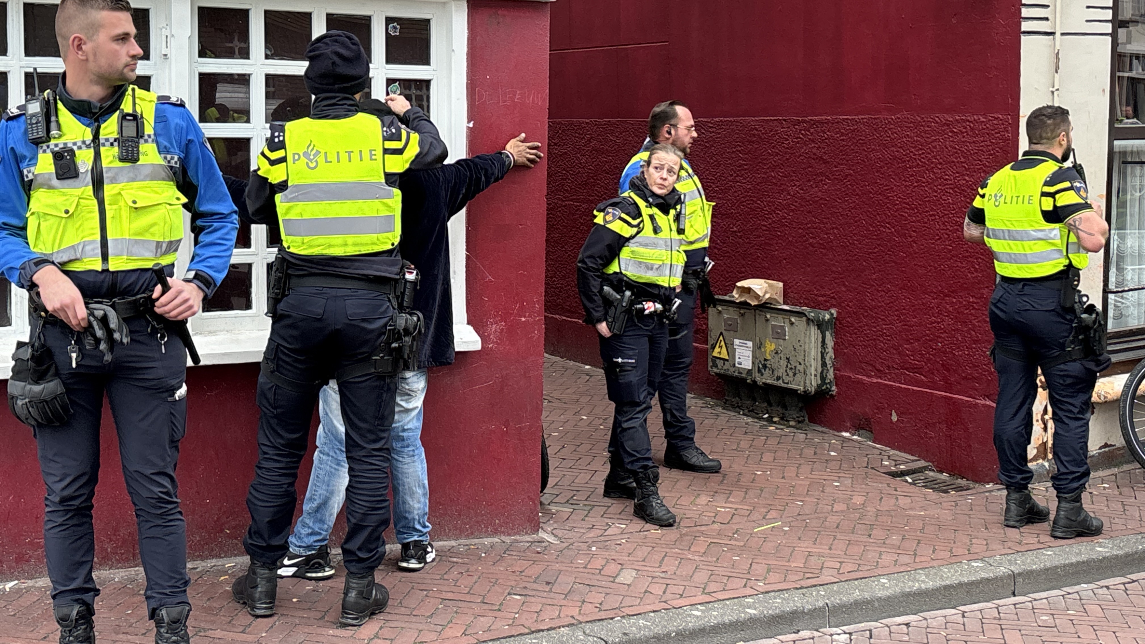 De Weaze waard ôfset foar de fûillearaksje
