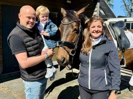 Dressuuramazone Floor Vos kiest bewust voor kleine stal met grote ambities