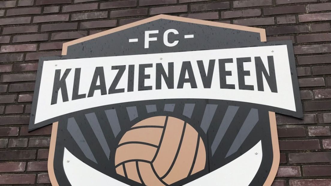 Het gedegradeerde FC Klazienaveen deelde schorsingen uit (Rechten: twitter FC Klazienaveen)