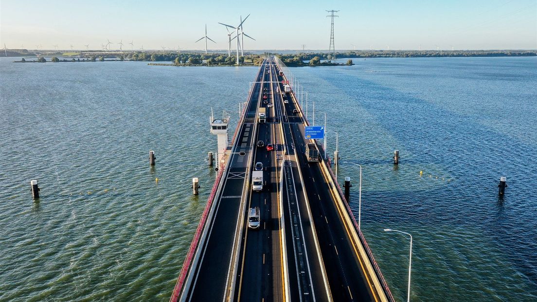 De Haringvlietbrug