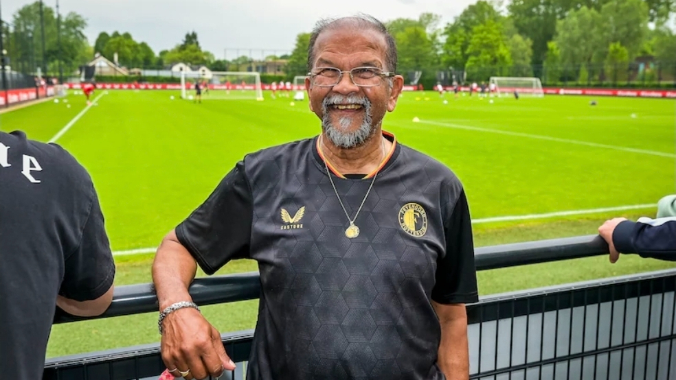 Charles Maddoe bij een training van Feyenoord