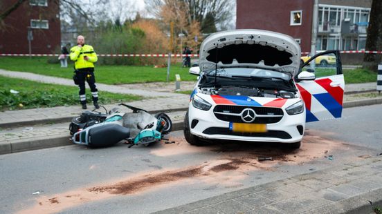 Meisje met roze jas gezocht na politieachtervolging