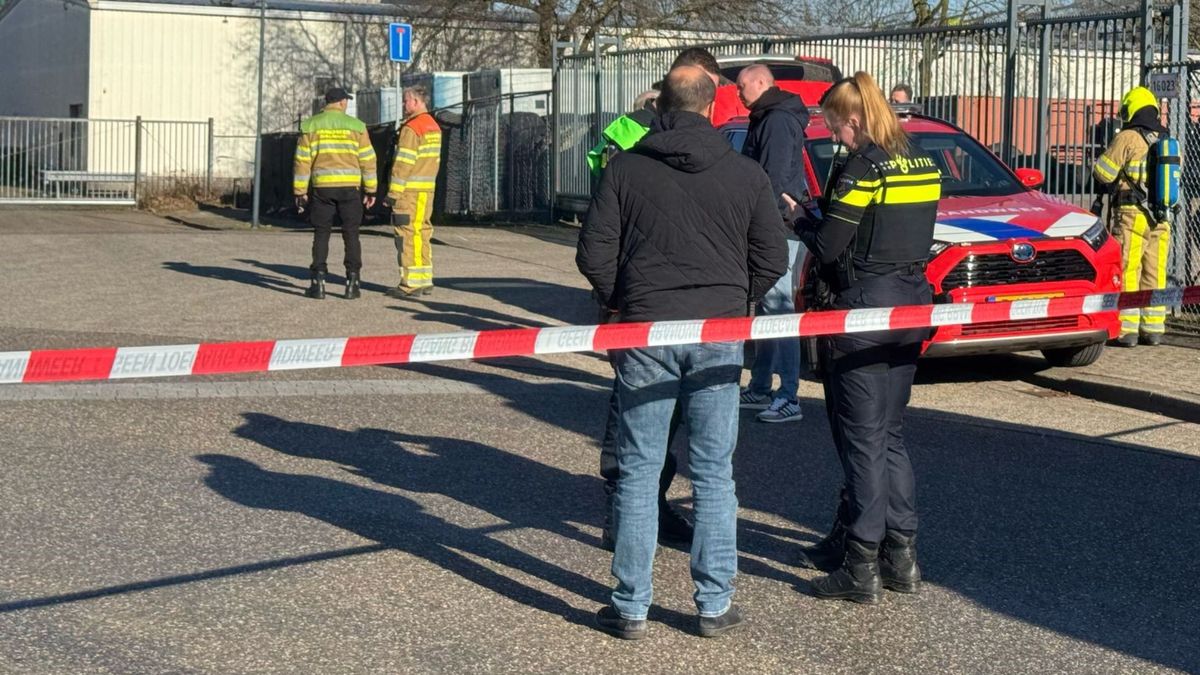 Stank in Sittard leidt tot vondst drugslab: twee aanhoudingen