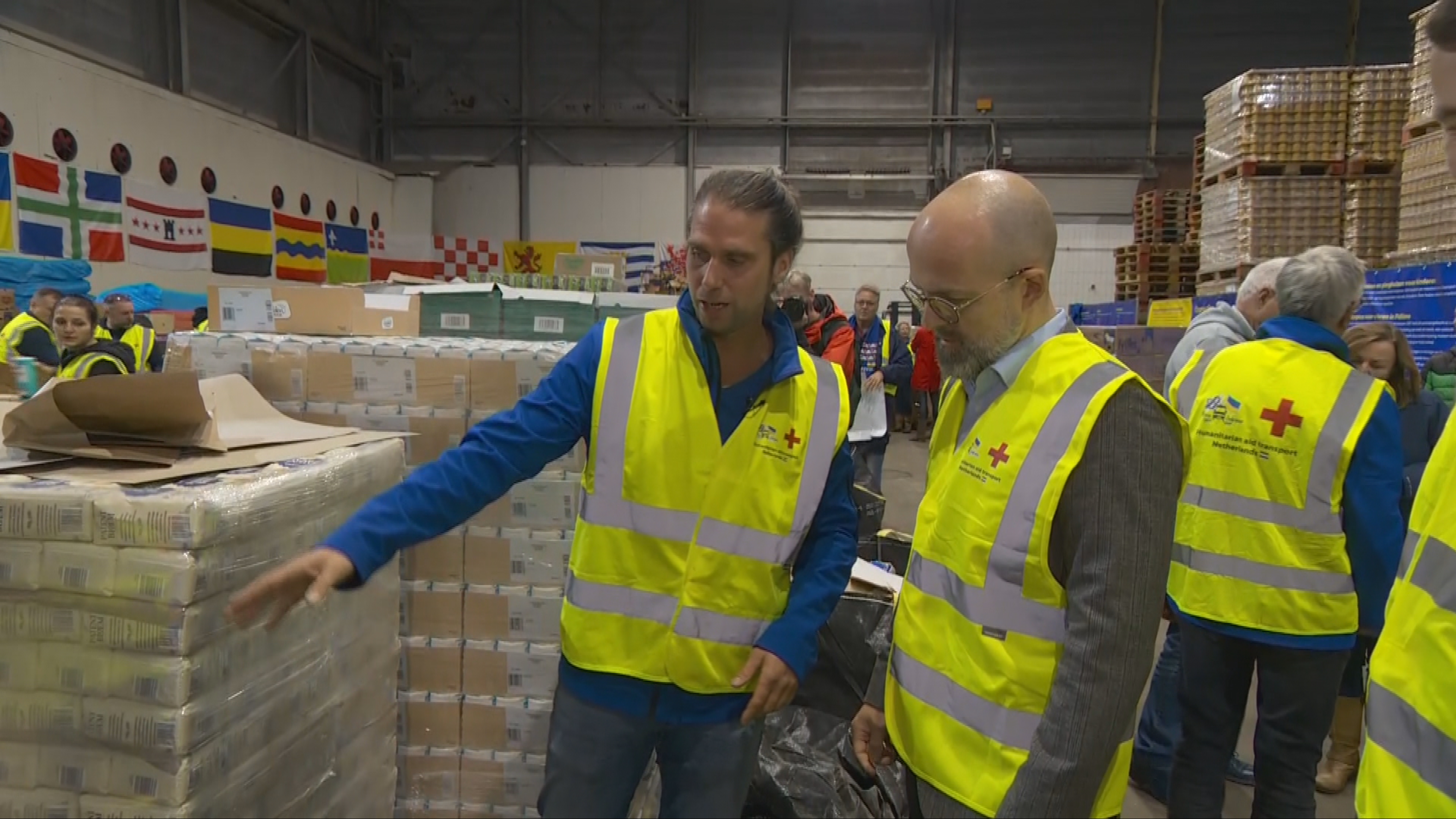 Arnaud Dijkstra (links) met de Oekraïense ambassadeur bij een eerder bezoek in 2024
