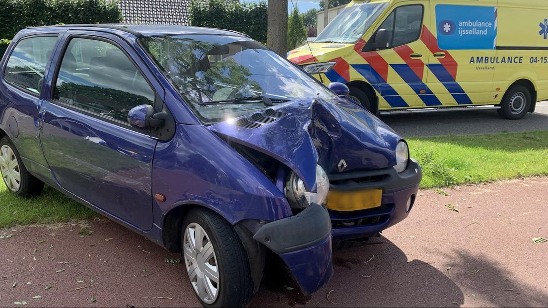 Automobilist gewond na ongeluk in Slagharen