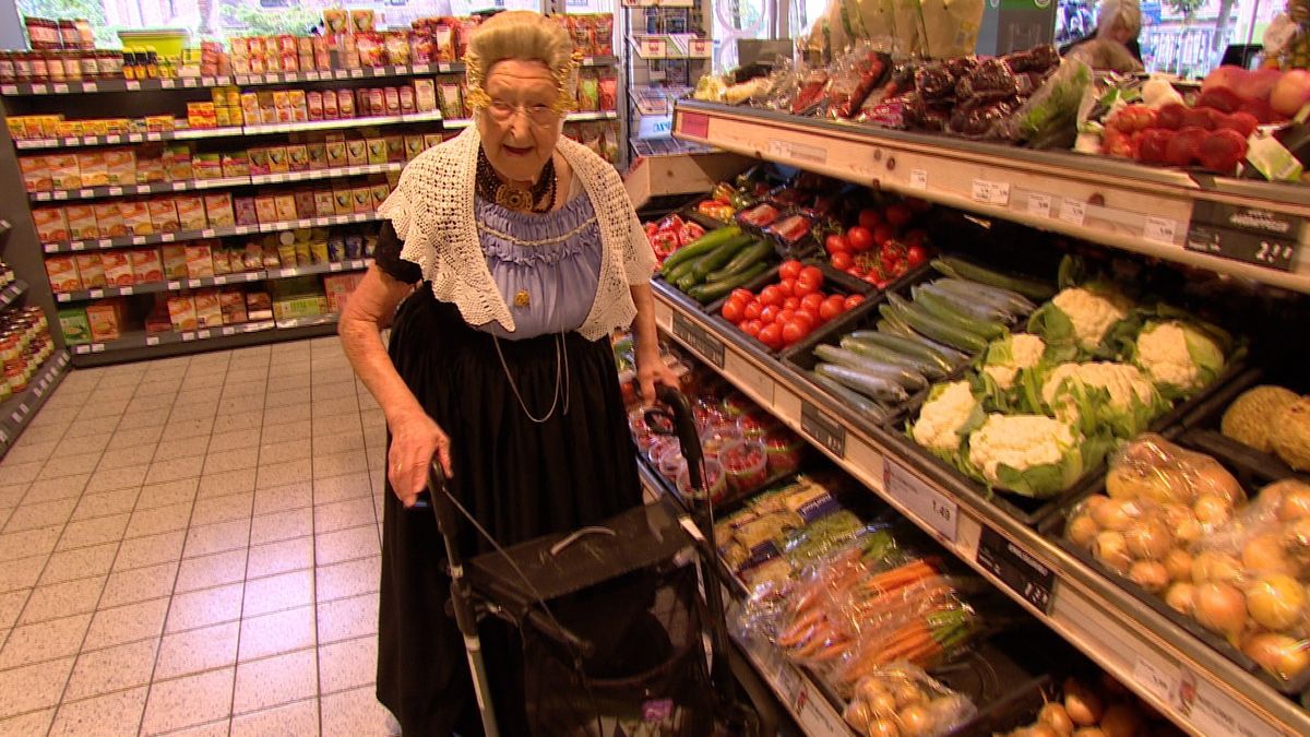 Openhartige draagster Walcherse dracht overleden