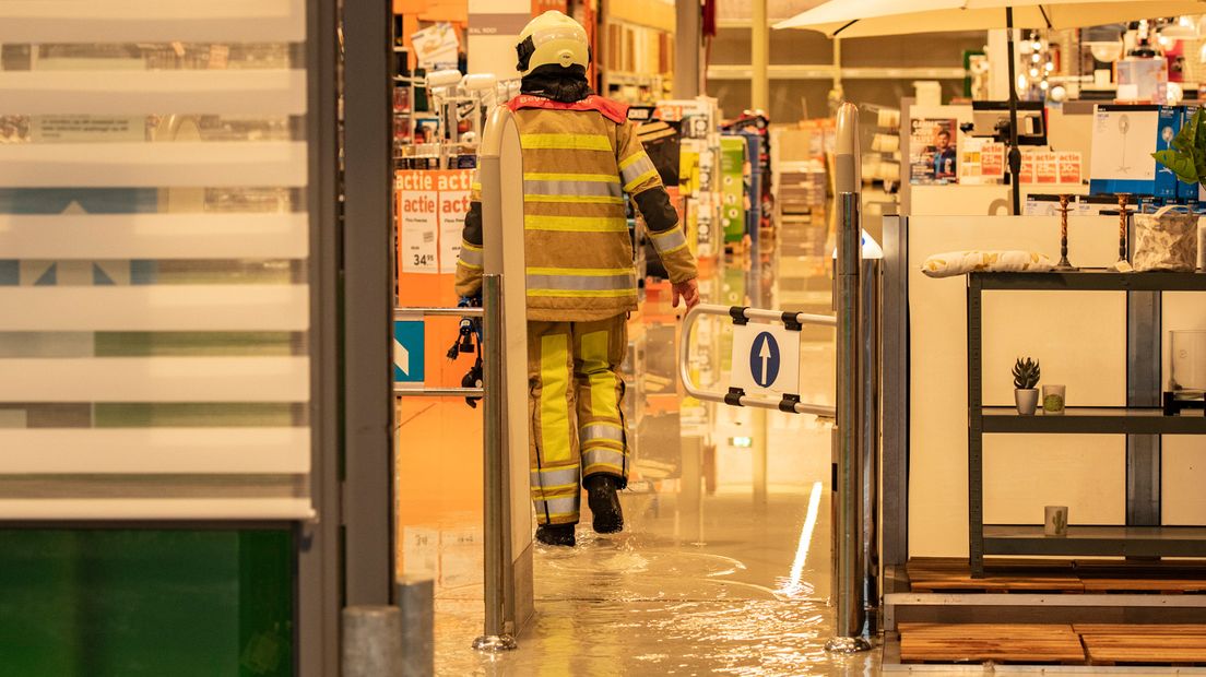 Dak Gamma Laagraven ingestort