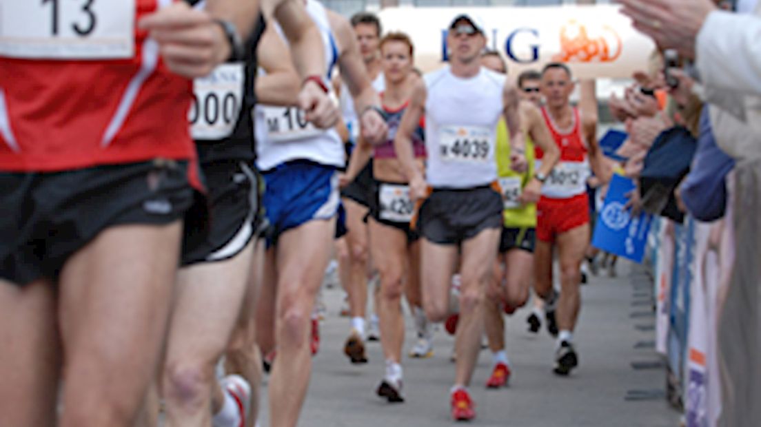 Ten Hag sponsort uitzending Enschede Marathon
