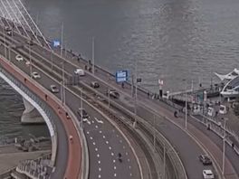 Botsing op Erasmusbrug | Video: Martens Multimedia