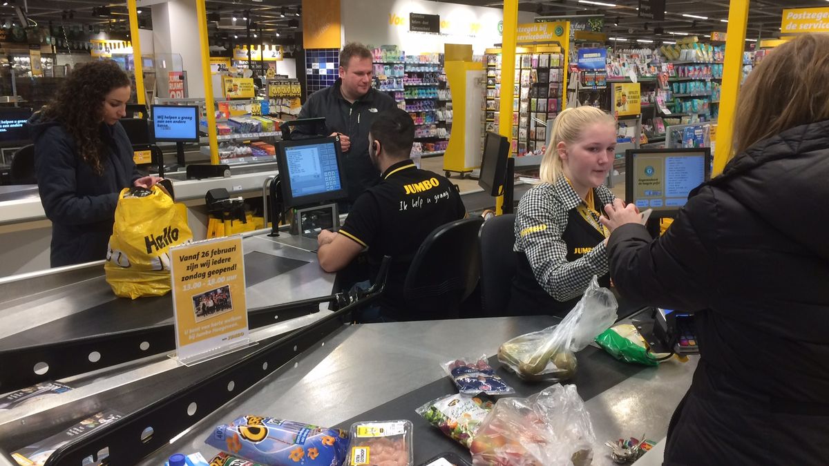 Jumbo's in Emmen toch dicht op Eerste Kerstdag - RTV Drenthe