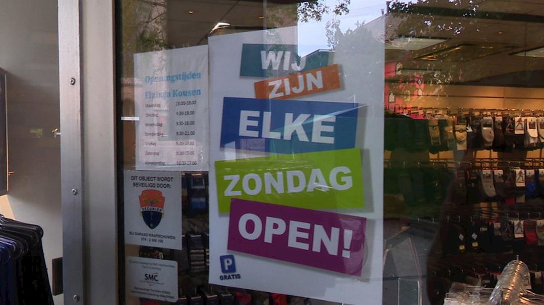 Winkeliers binnenstad Hengelo op proef open op zondag - RTV Oost