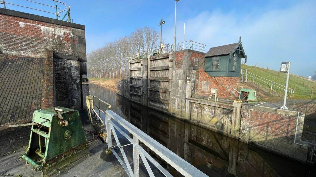 De Hunsingosluis in Zoutkamp