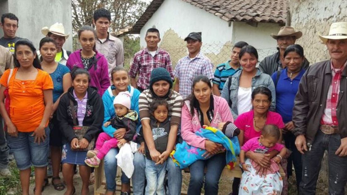 Hondurese koffieboeren en hun gezinnen - foto archief Hesselink