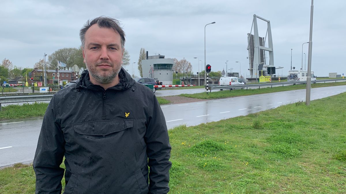 'Schade door kapotte brug bij Bruinisse loopt op tot 50.000 euro per dag'