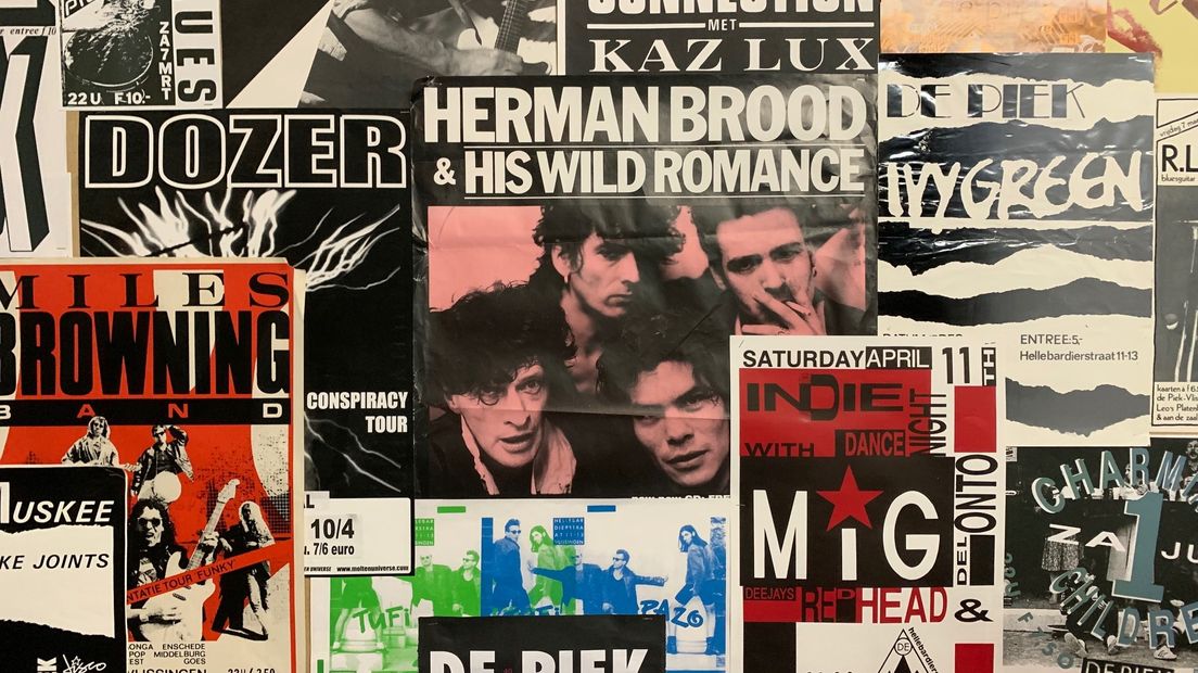 Poster met artiesten die ooit speelden in De Piek