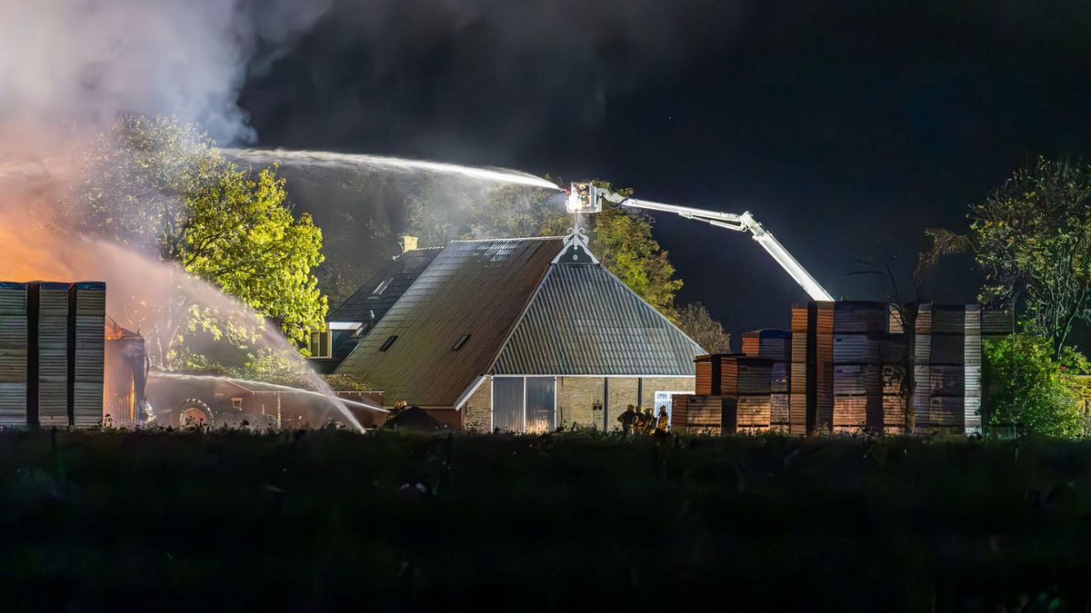112-nieuws 18 oktober: Dichte mist in Fryslân: code geel | Wedstrijden VV Ternaard afgelast vanwege 