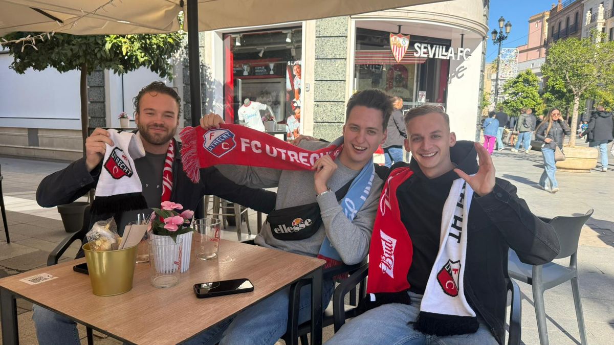 Matchday! Naast voetbal genieten FC Utrechtfans van cultuur in Sevilla | 'Baila de Utrecht' in Spaan