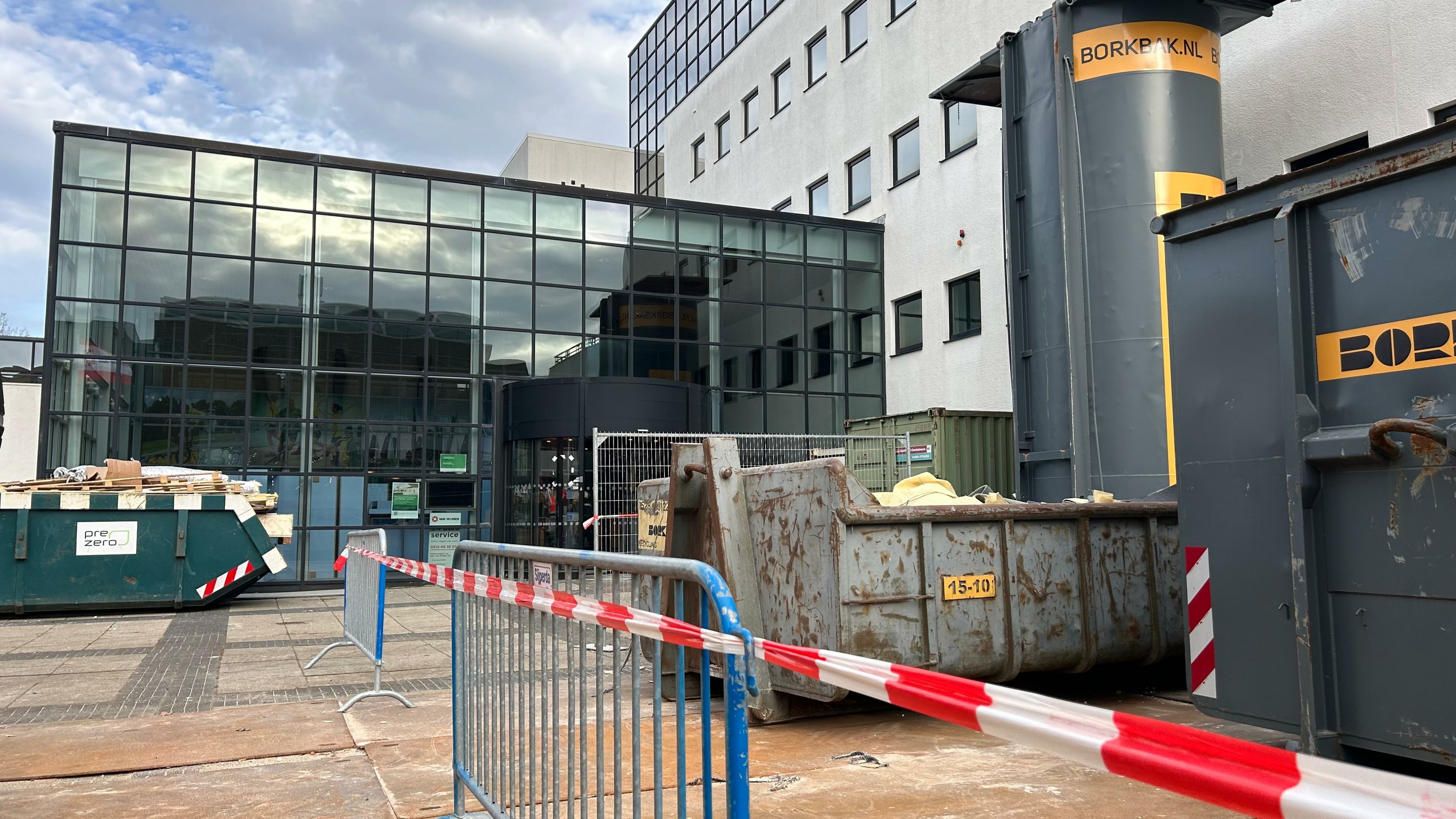 Gemeentehûs Smellingerlân op 'e skop: "Er wordt heel veel hergebruikt"
