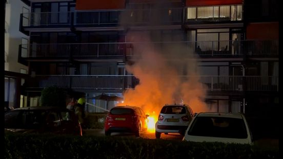 Auto in brand bij appartementencomplex Sittard Nieuws