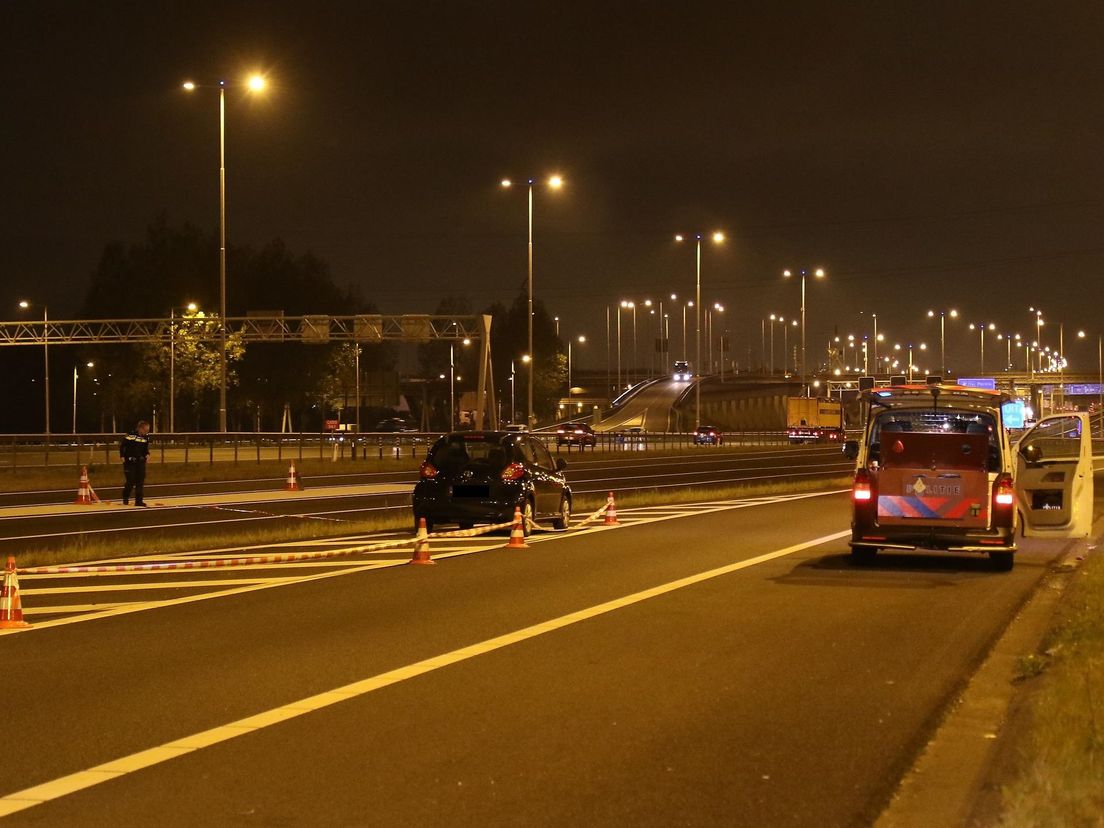 Vermoedelijke steekpartij op de A15