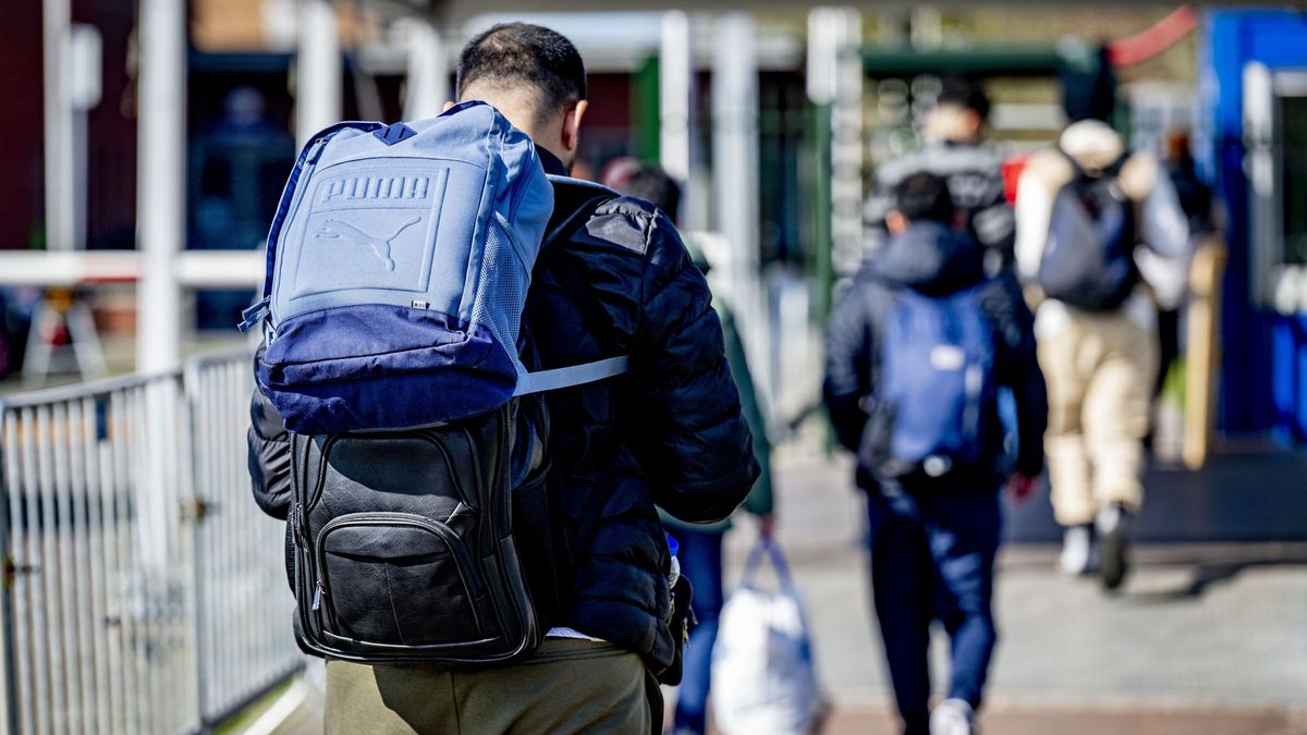 'Overlast asielzoekers Nieuw-Weerdinge met deze maatregelen zo goed als opgelost'