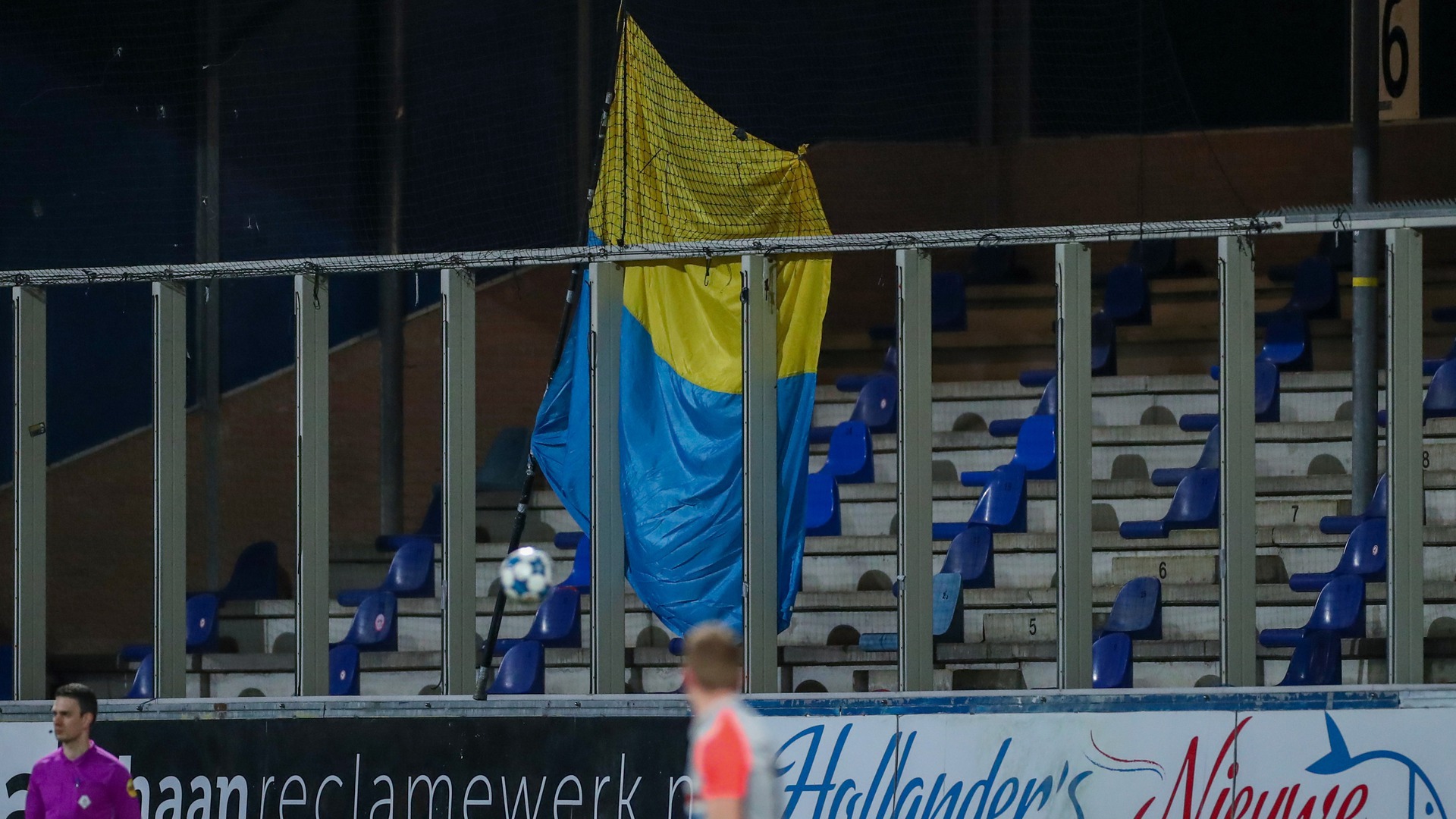 In leech Cambuurstadion