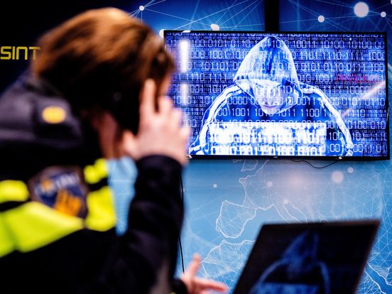 Asser oplichter moet twee jaar de cel in en dertien slachtoffers terugbetalen