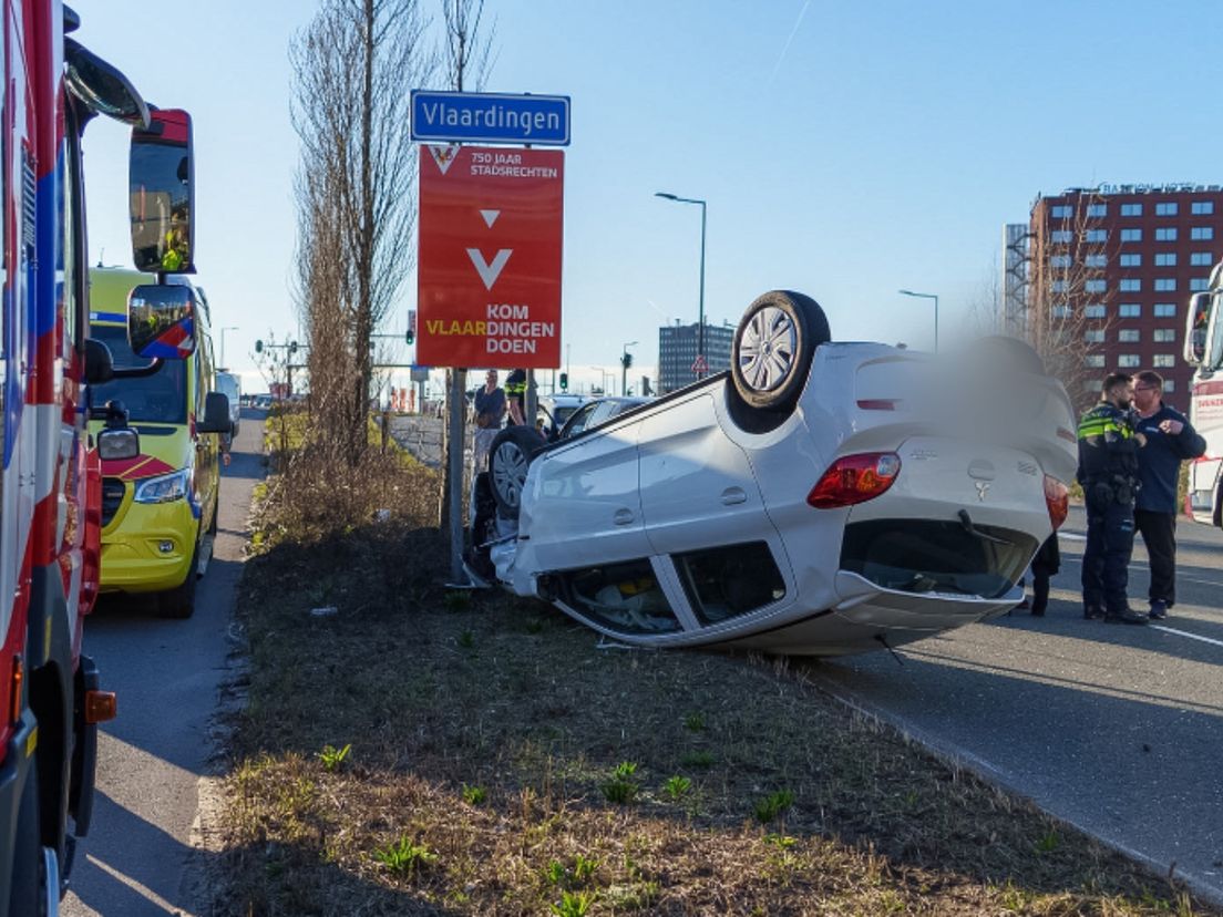 Op beelden is te zien dat de ravage door het ongeluk flink was.
