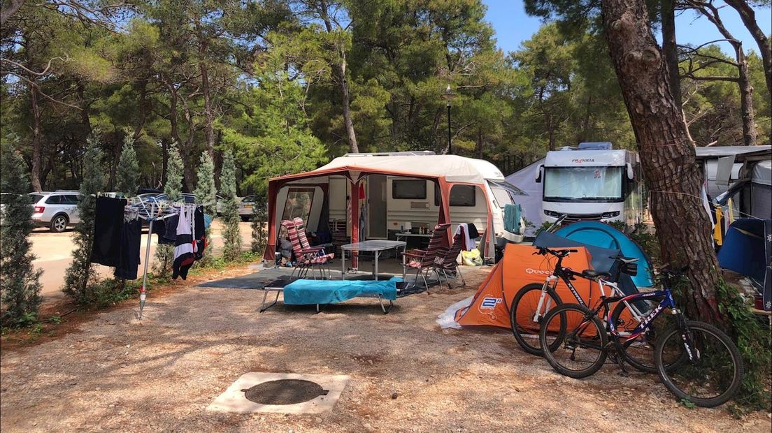 Berry Mullink is met zijn drie kinderen op vakantie in Kroatië