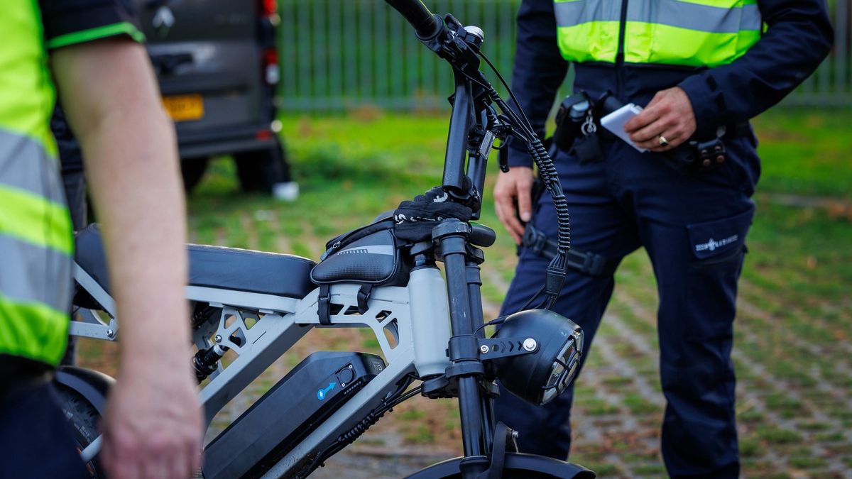 Bijna 100 in 30km-zone: chauffeur raakt rijbewijs kwijt