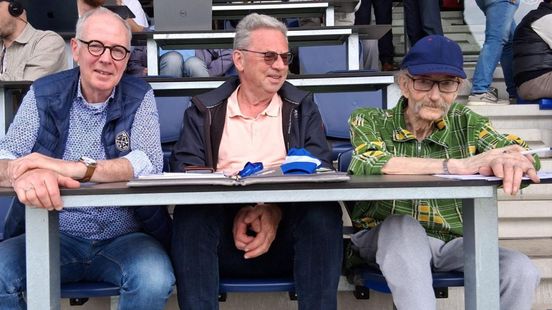 Markante sportverslaggever Arend Vinke (87) overleden Home