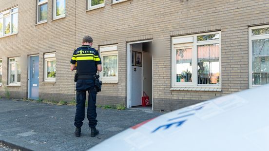 Oudere man beroofd van horloge | Ongeval in Botlektunnel, korte tijd twee rijstroken dicht. Oudere man beroofd van horloge | Ongeval in Botlektunnel, korte tijd twee rijstroken dicht.