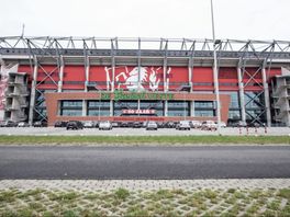 Enschedeërs negeren stadionverbod voor Grolsch Veste, twee aanhoudingen
