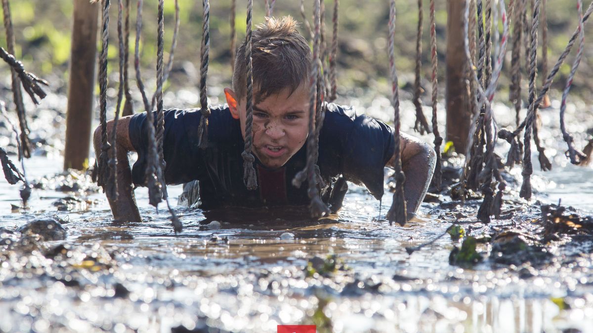 In beeld: Caveman Challenge in Exloo