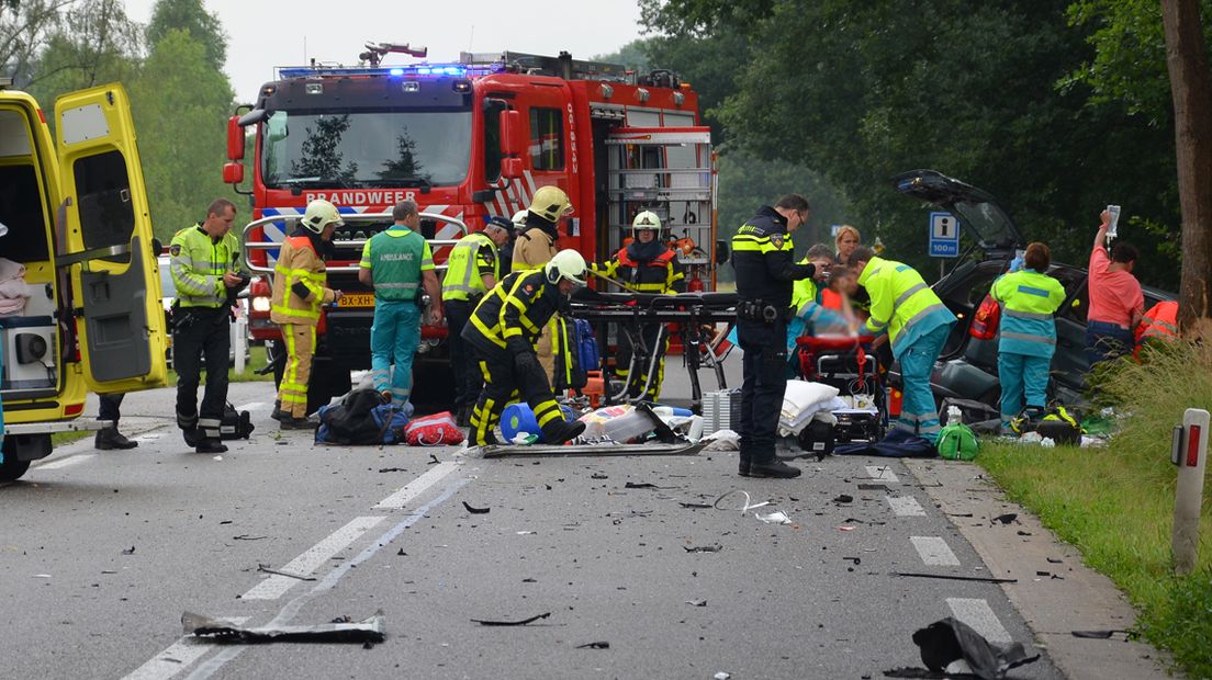 Bij het ongeval is een vierjarig kind omgekomen.