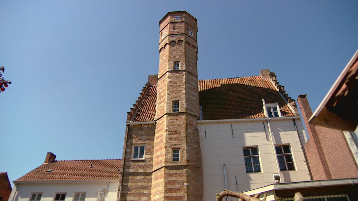 Koninklijk huis in Hulst te koop; waan je een Prins van Oranje - Omroep