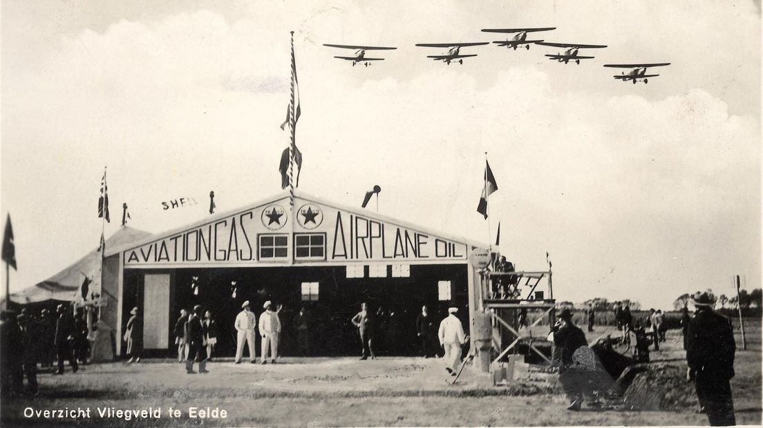 Opening vliegveld Eelde in 1931