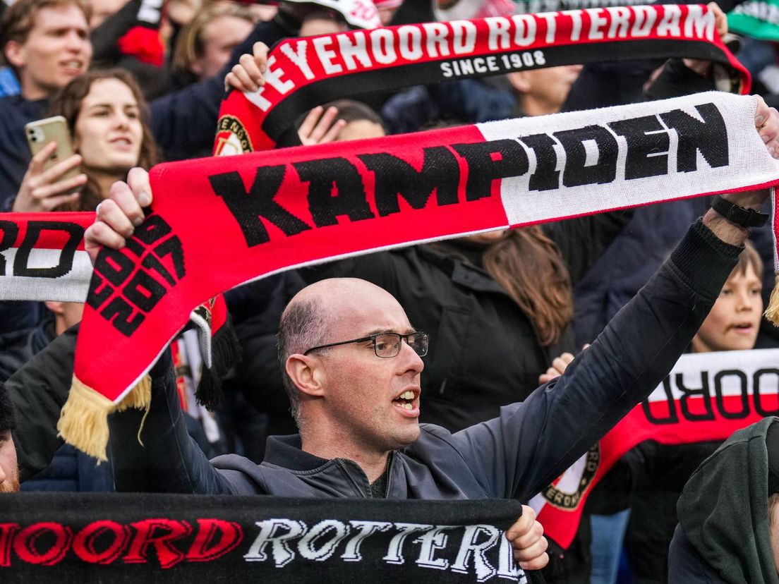 Fans van Feyenoord maken zich klaar voor de landstitel