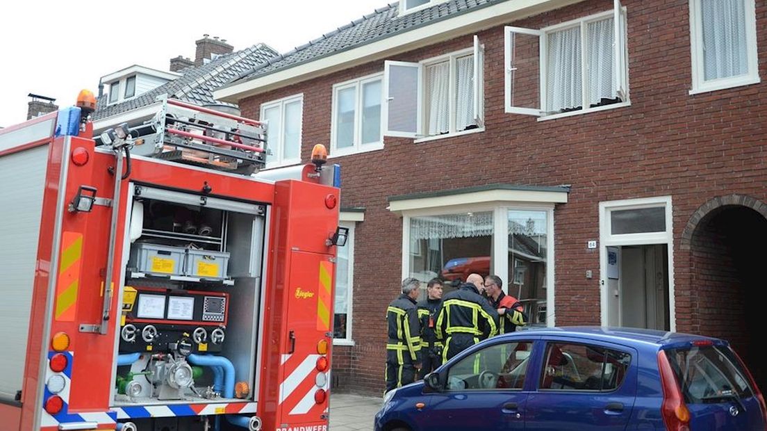 Brandweer schiet te hulp bij keukenbrand Enschede