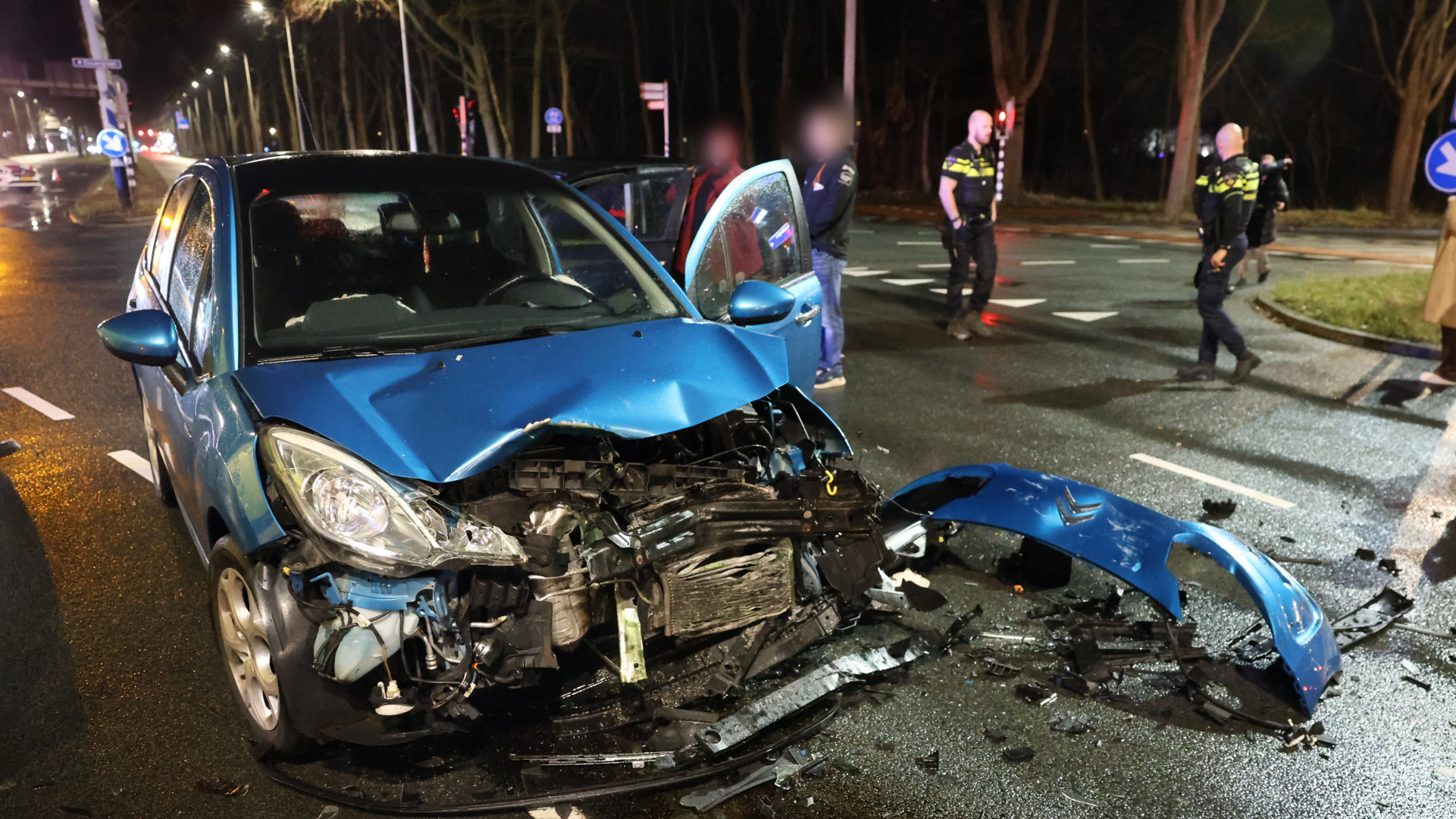 Aanhouding na botsing op kruising Lozerlaan en Escamplaan.