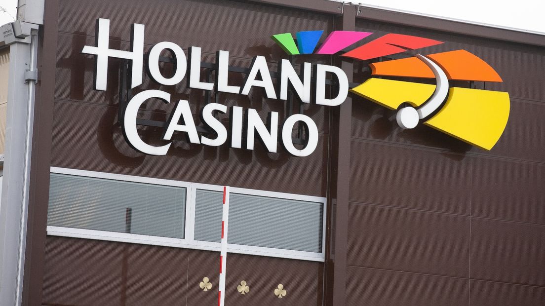 Het tijdelijke Holland Casino aan de keukenboulevard in de stad Groningen