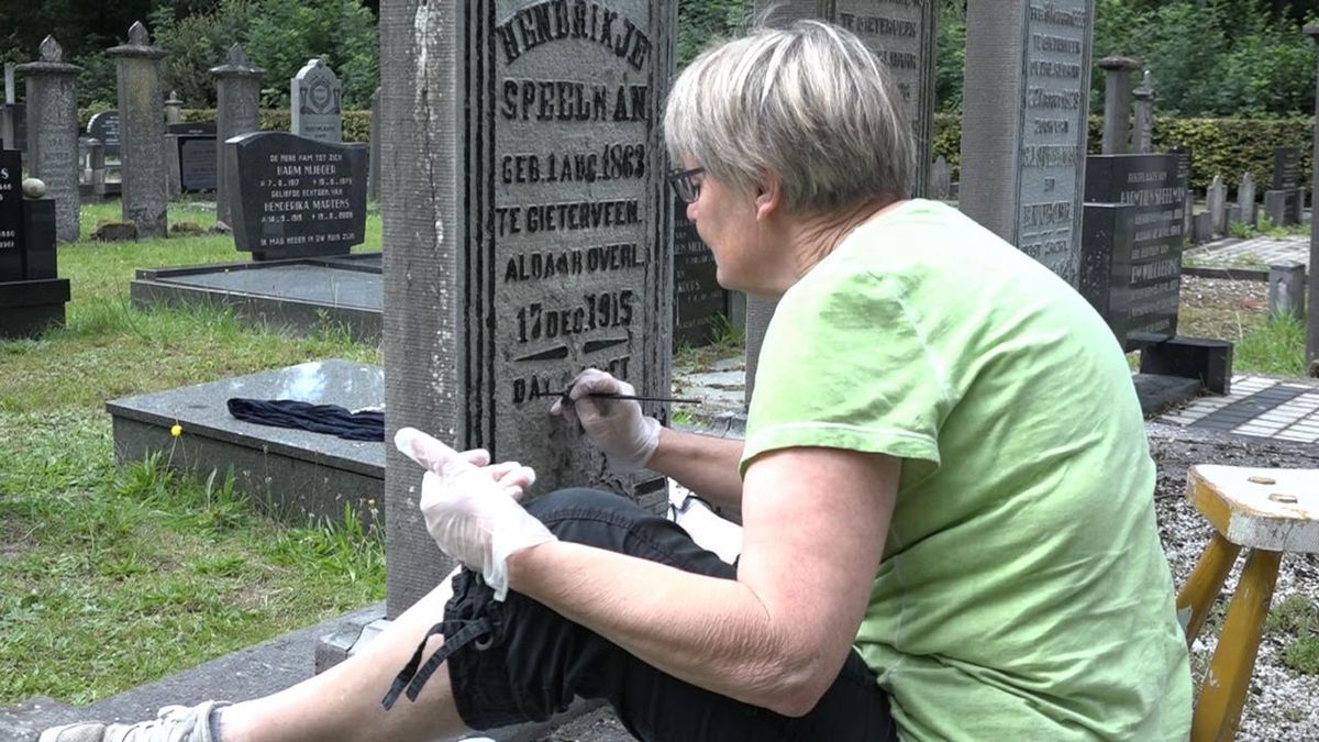 Graven Gieterveen opgeknapt