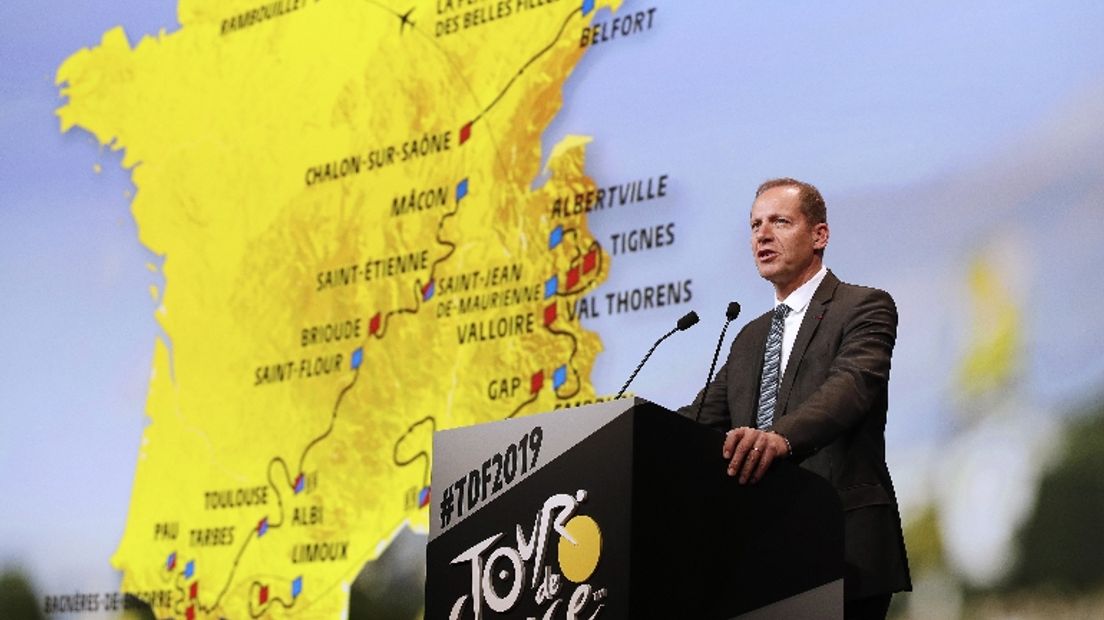 Tour-directeur Christian Prudhomme presenteert het parcours van 2019 (Rechten: EPA)