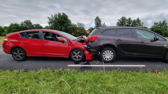 Gewonde bij kettingbotsing op N375 richting Meppel. Gewonde bij kettingbotsing op N375 richting Meppel.
