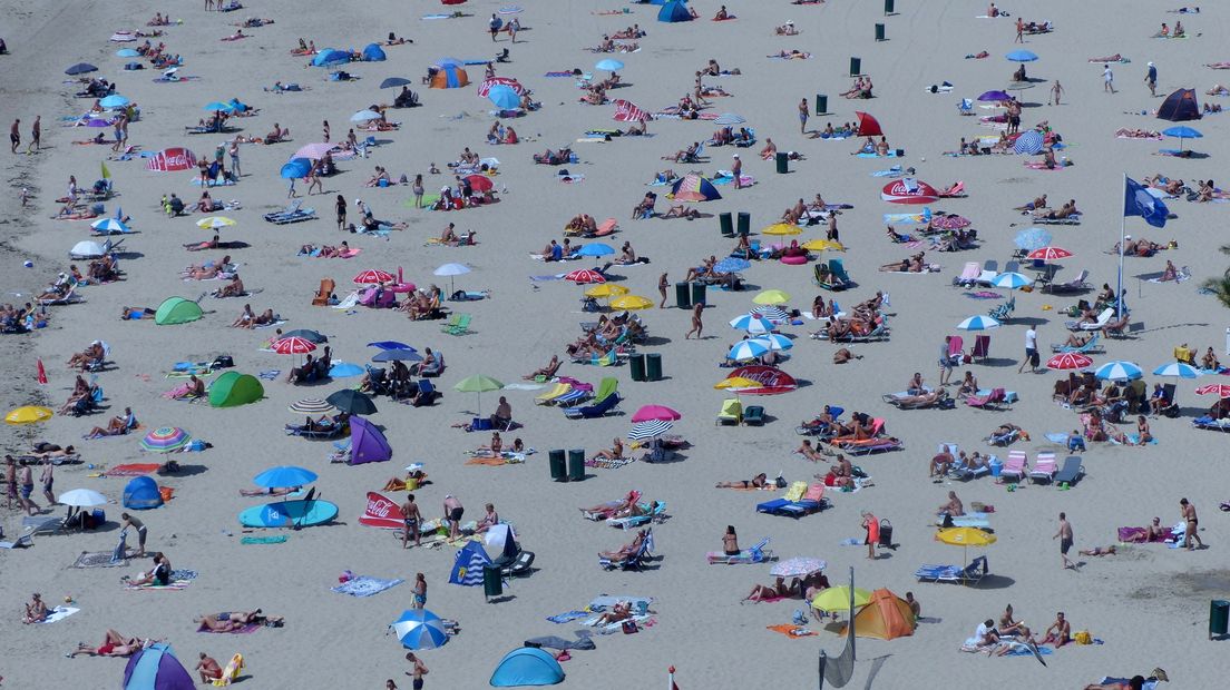 Het Badstrand in Vlissingen op een zomerdag in juli