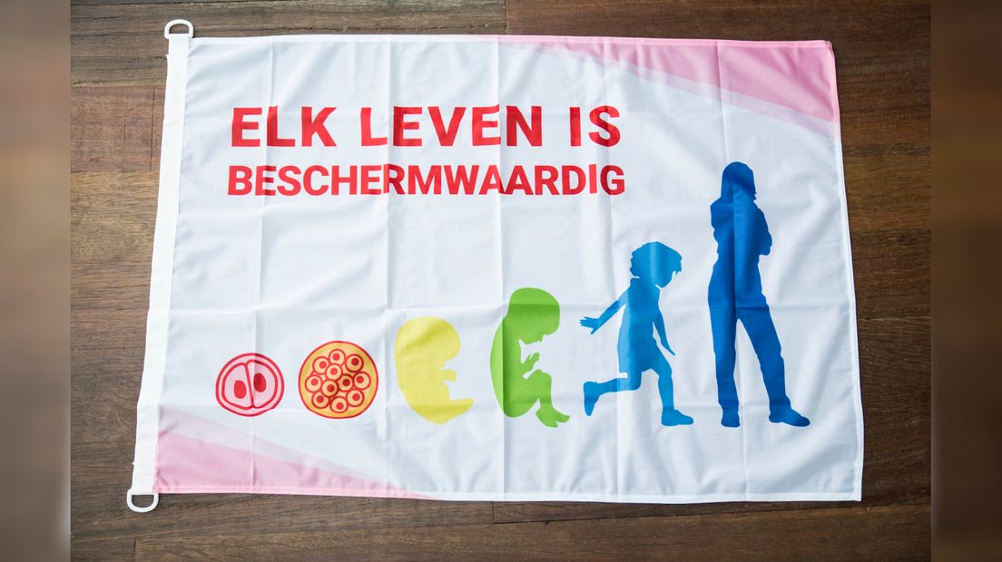 De levensvlag die vandaag werd gehesen in Tholen