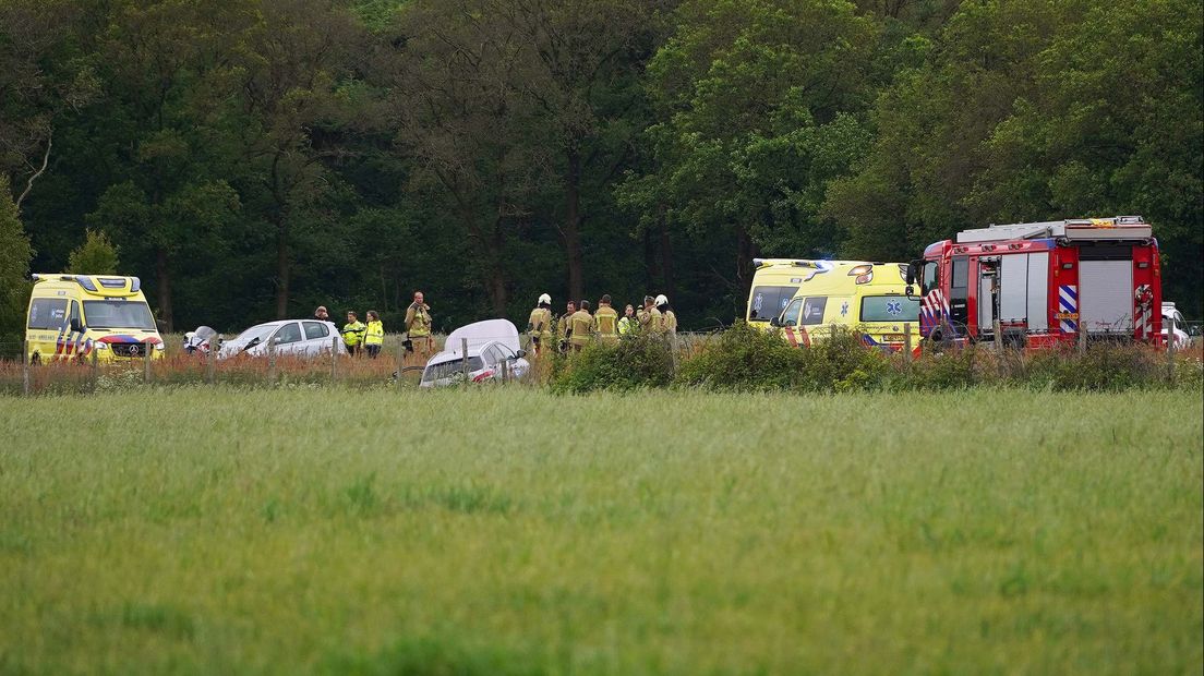 Drie gewonden bij frontale aanrijding op N48