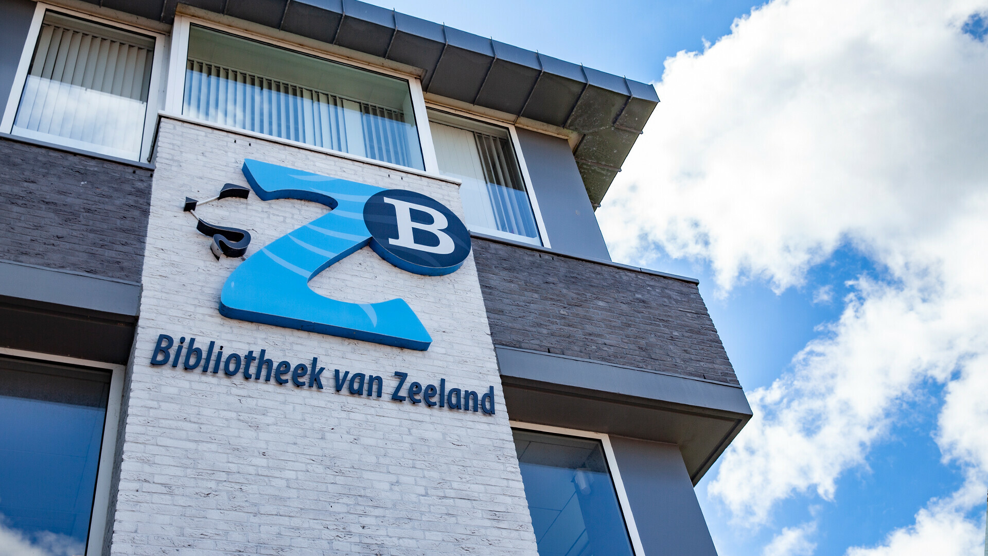 Bibliotheek ZB wil wel bezuinigen, maar een miljoen is te veel